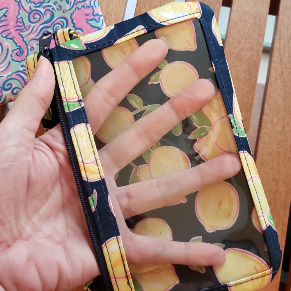 Simply Southern lemon Patterned Wristlet Set - Picture 3 of 6